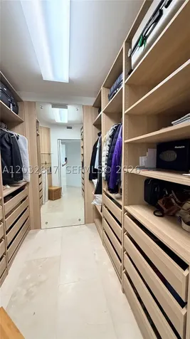 21205 Yacht Club Drive Aventura FL 33180