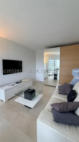 21205 Yacht Club Drive Aventura FL 33180