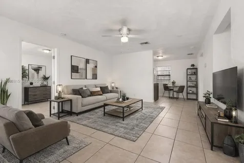 4120 SW 19th Street West Park FL 33023