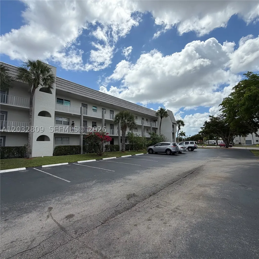 8200 Sunrise Lakes Boulevard Sunrise FL 33322