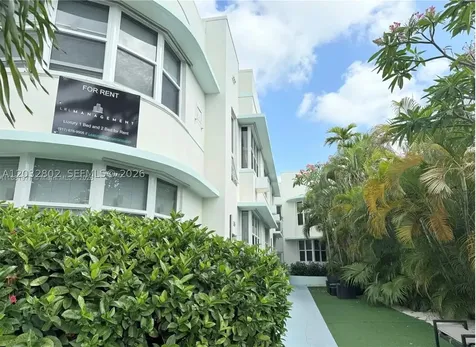 319 W 28th Street Miami Beach FL 33140