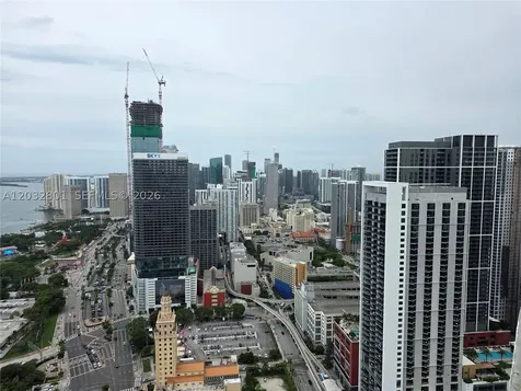 888 Biscayne Boulevard Miami FL 33132