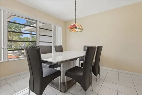 7421 NW 14th Street Plantation FL 33313