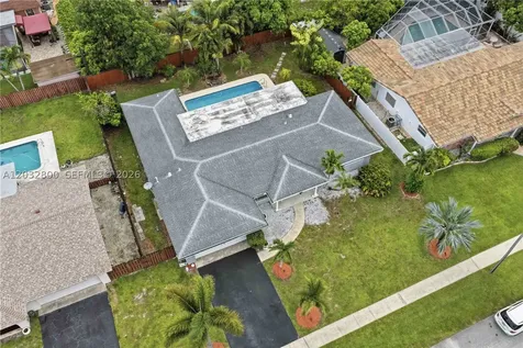 7421 NW 14th Street Plantation FL 33313
