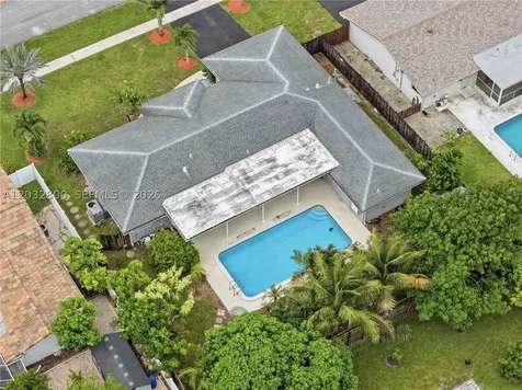 7421 NW 14th Street Plantation FL 33313