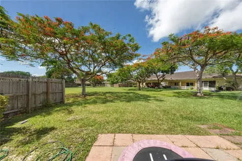 3245 NE 11 Drive Homestead FL 33033