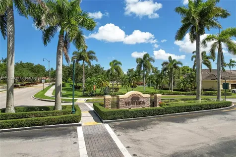 3245 NE 11 Drive Homestead FL 33033