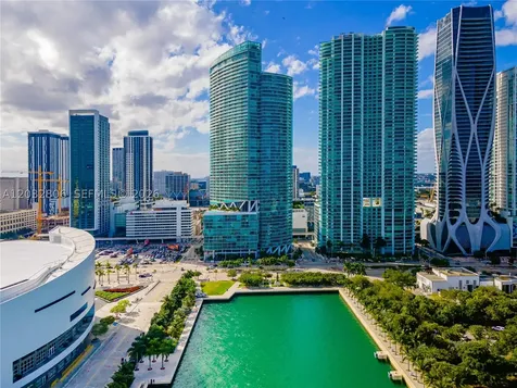 888 Biscayne Boulevard Miami FL 33132