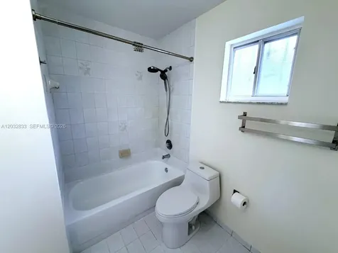 8859 NW 110th Lane Hialeah Gardens FL 33018