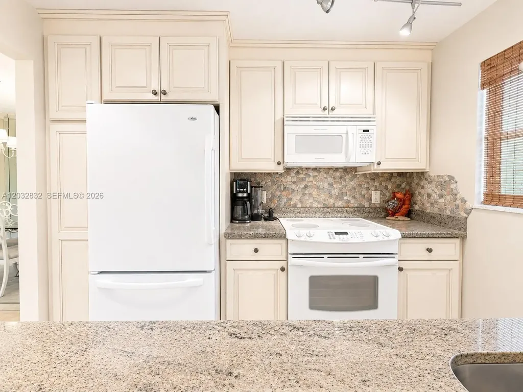 1042 North Drive Delray Beach FL 33445