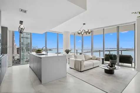 2900 NE 7th Avenue Miami FL 33137