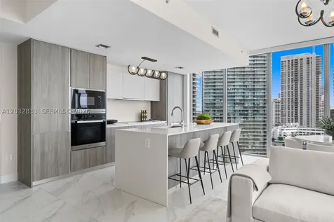 2900 NE 7th Avenue Miami FL 33137