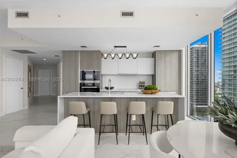 2900 NE 7th Avenue Miami FL 33137
