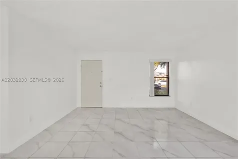 12704 SW 71st Terrace Miami FL 33183