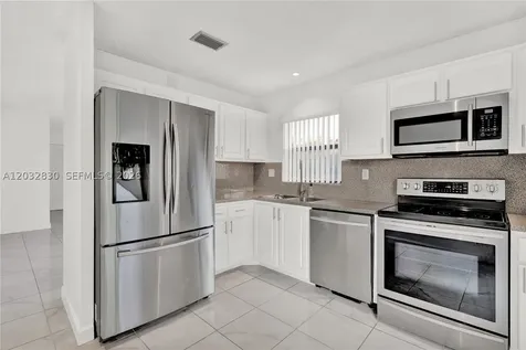 12704 SW 71st Terrace Miami FL 33183
