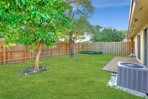 12704 SW 71st Terrace Miami FL 33183