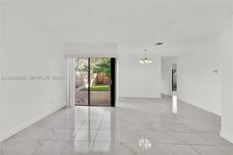 12704 SW 71st Terrace Miami FL 33183