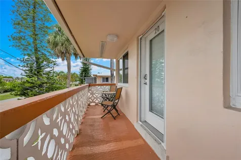 1050 SW 11th Street Hallandale Beach FL 33009