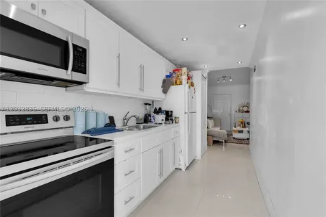 1450 NE 170th Street North Miami Beach FL 33162
