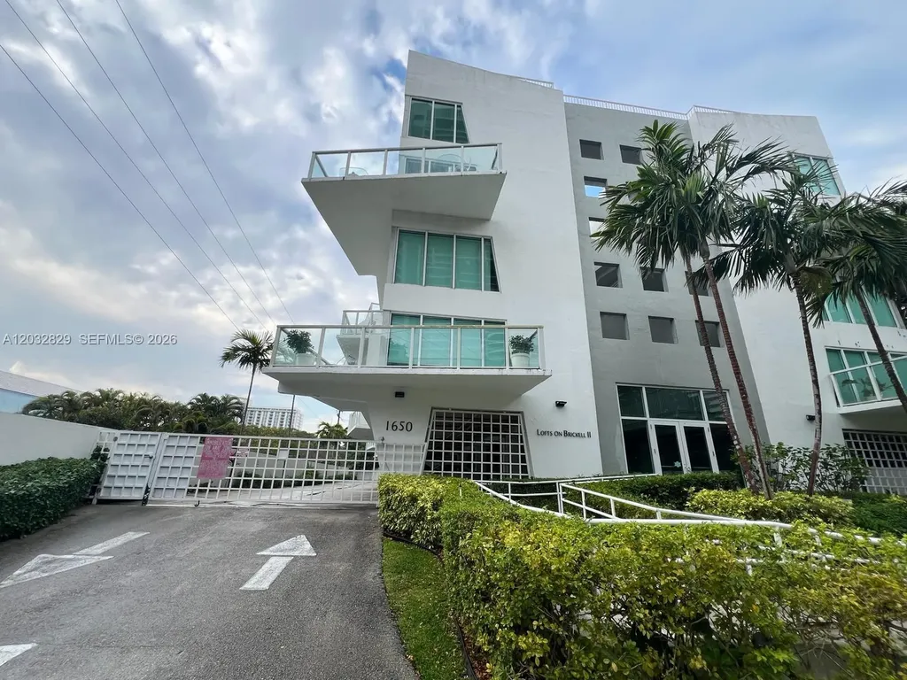 1650 Brickell Avenue Miami FL 33129