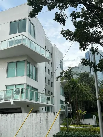 1650 Brickell Avenue Miami FL 33129