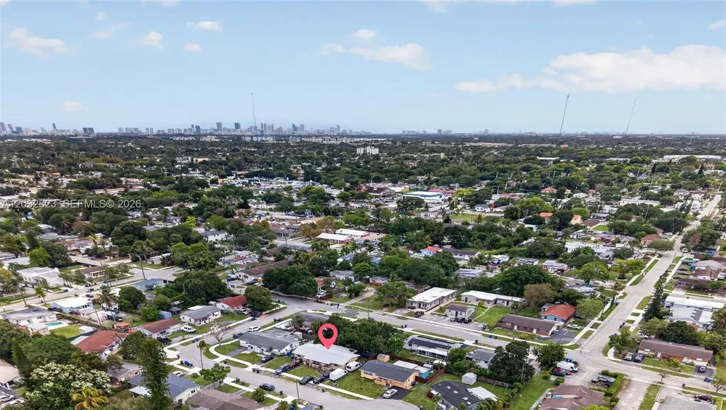 5816 Cleveland Street Hollywood FL 33021