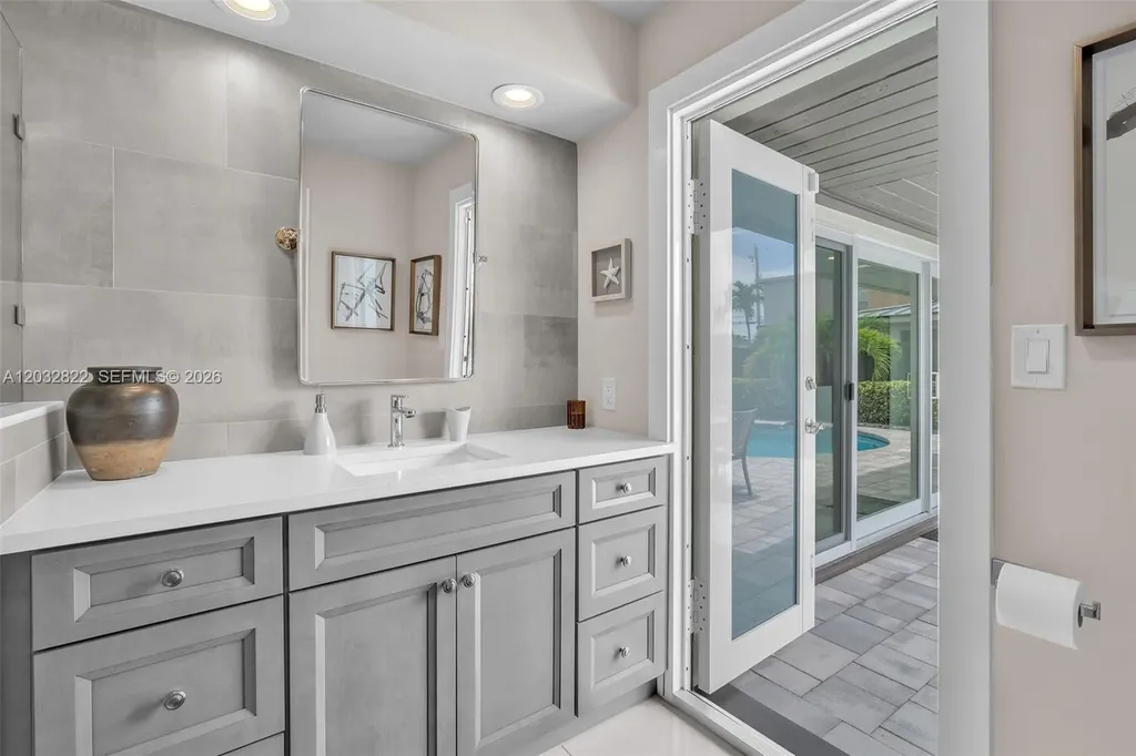 2104 NE 63rd Street Fort Lauderdale FL 33308