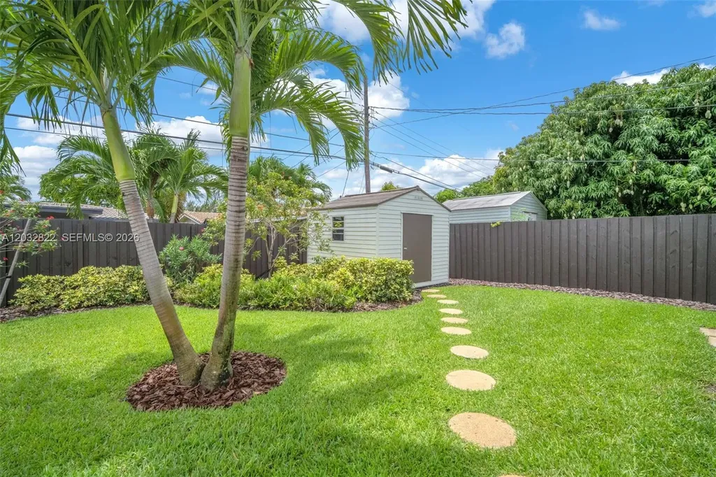2104 NE 63rd Street Fort Lauderdale FL 33308