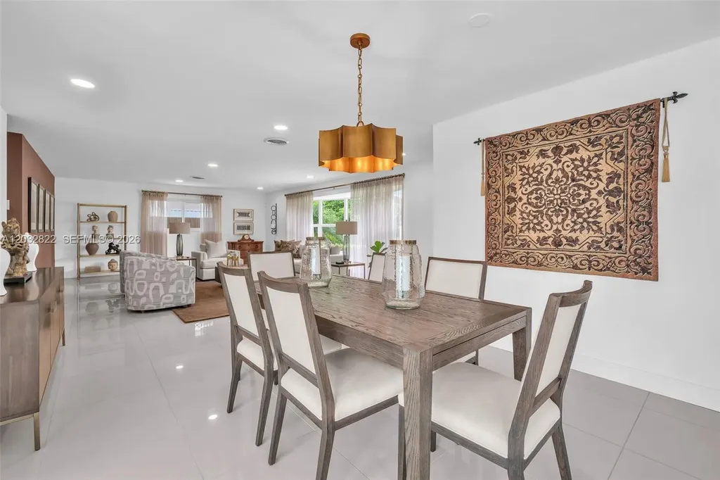2104 NE 63rd Street Fort Lauderdale FL 33308