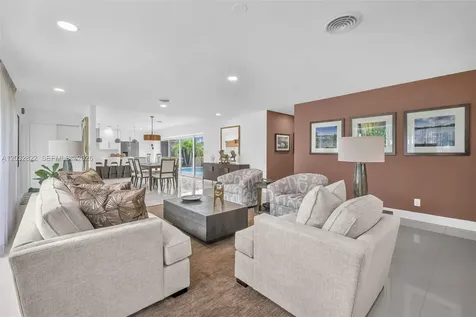 2104 NE 63rd Street Fort Lauderdale FL 33308