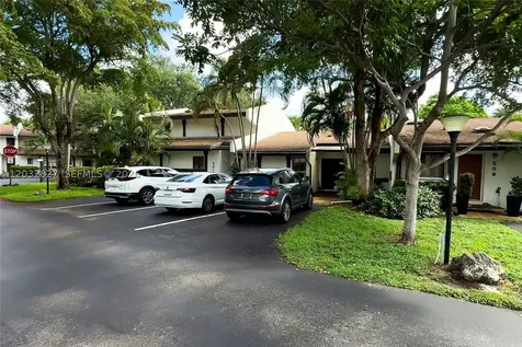 505 NE 199th Lane Miami FL 33179