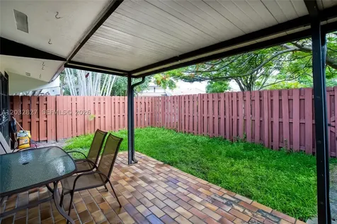 505 NE 199th Lane Miami FL 33179