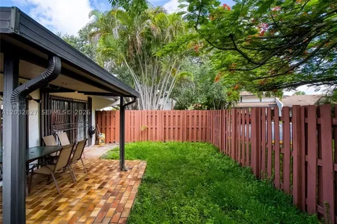 505 NE 199th Lane Miami FL 33179