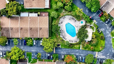 505 NE 199th Lane Miami FL 33179