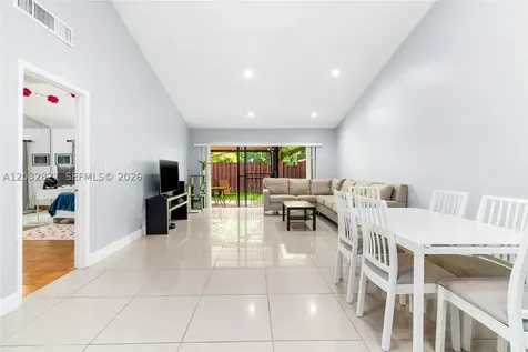 505 NE 199th Lane Miami FL 33179