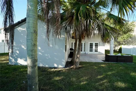 658 Stanton Drive Weston FL 33326