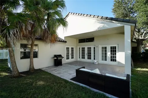 658 Stanton Drive Weston FL 33326