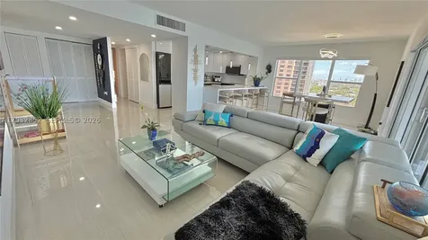 11111 NE Biscayne Boulevard Miami FL 33181