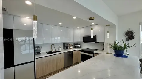 11111 NE Biscayne Boulevard Miami FL 33181