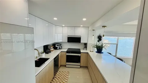 11111 NE Biscayne Boulevard Miami FL 33181