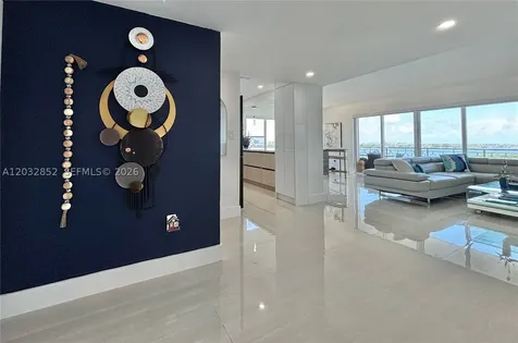 11111 NE Biscayne Boulevard Miami FL 33181