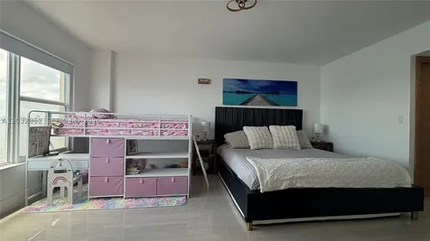 11111 NE Biscayne Boulevard Miami FL 33181