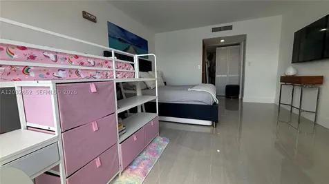 11111 NE Biscayne Boulevard Miami FL 33181