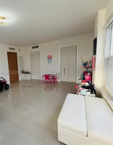 11111 NE Biscayne Boulevard Miami FL 33181