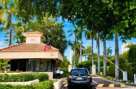 11111 NE Biscayne Boulevard Miami FL 33181