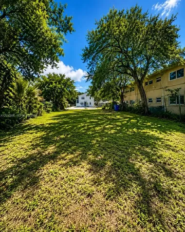 5650 N Miami Avenue Miami FL 33127