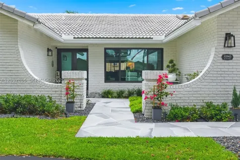 10945 SW 1st Court Coral Springs FL 33071