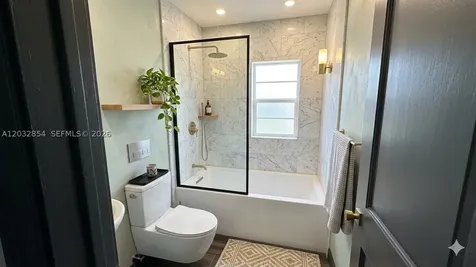 261 NW 139th Street Miami FL 33168