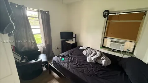 261 NW 139th Street Miami FL 33168