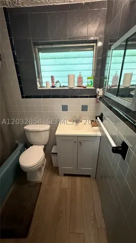 261 NW 139th Street Miami FL 33168